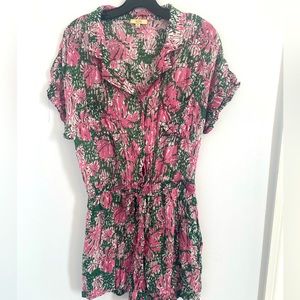 Collared floral romper